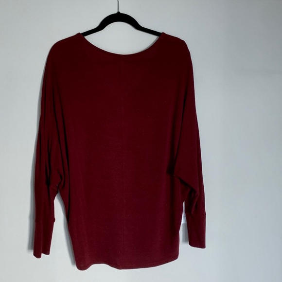 URBAN OUTFITTERS ENTI WINE SWEATER - Picture 3 of 3